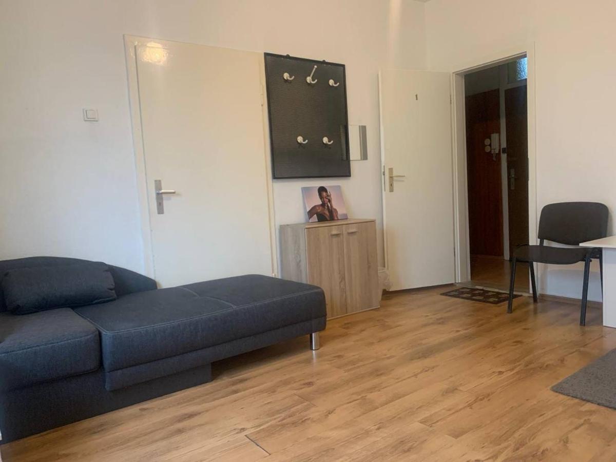 Apartament Hotel Limon เอสเซน ภายนอก รูปภาพ