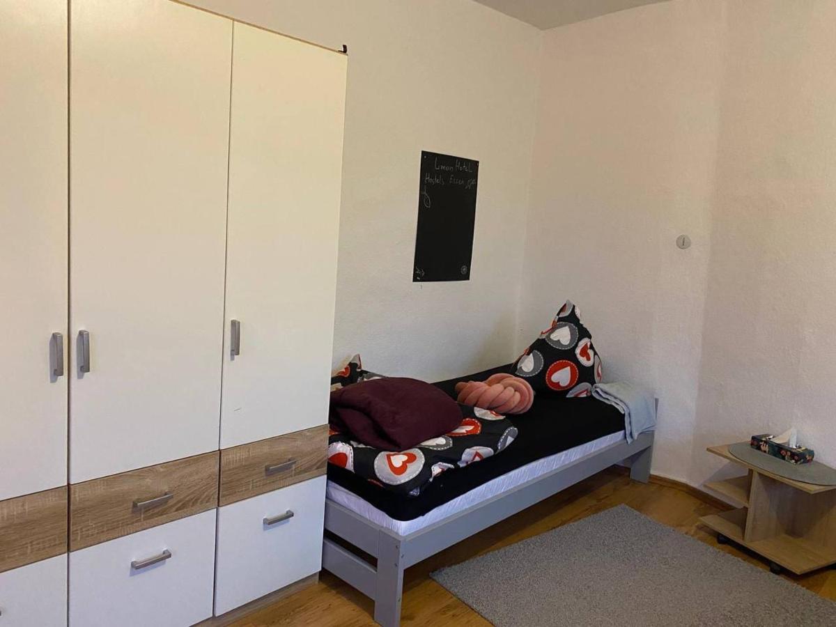 Apartament Hotel Limon เอสเซน ภายนอก รูปภาพ